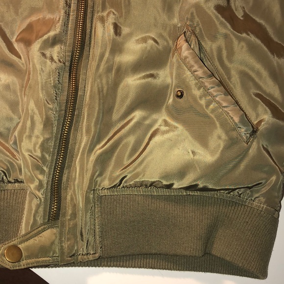Bomber jacket - Picture 3 of 3